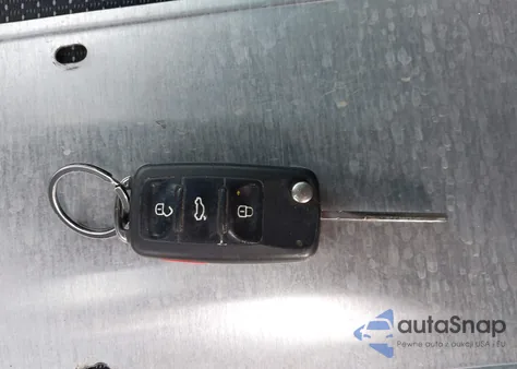 2016 Volkswagen Passat 1.8T R-Line from USA, damaged, VIN 1VWAS7A37GC056751